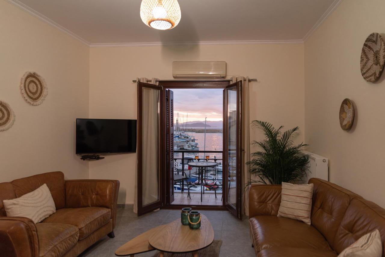 Destino Home Overlooking The Venetian Port Of Chania Chania  Luaran gambar
