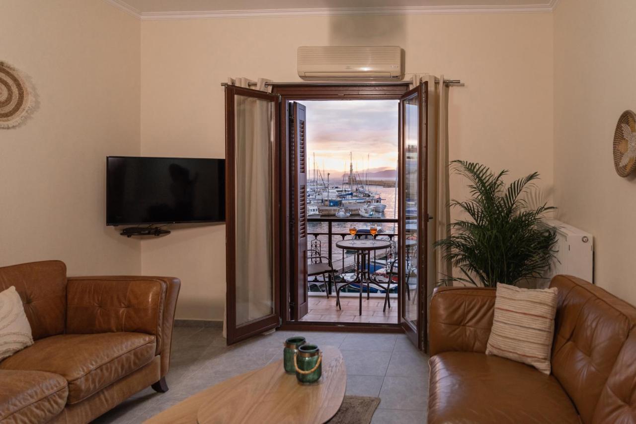 Destino Home Overlooking The Venetian Port Of Chania Chania  Luaran gambar
