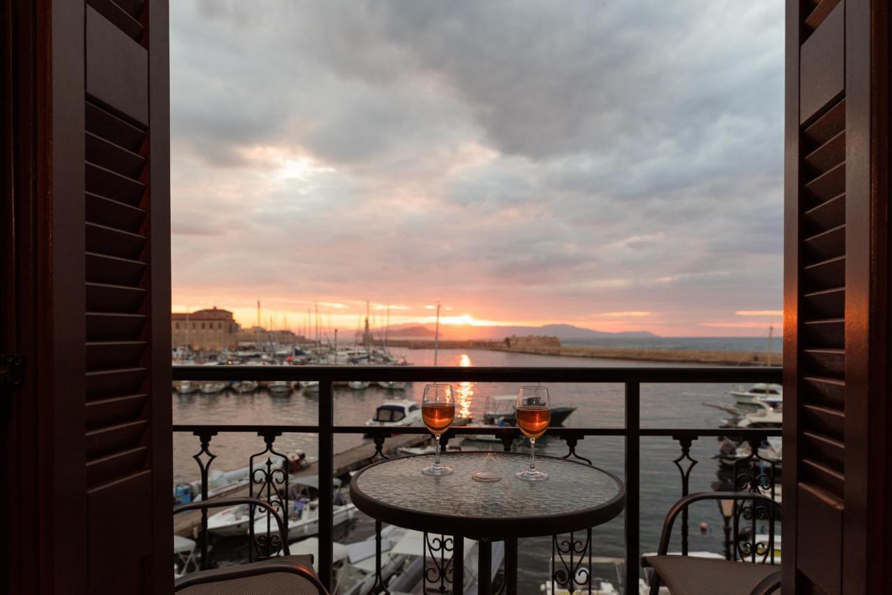 Destino Home Overlooking The Venetian Port Of Chania Chania  Luaran gambar